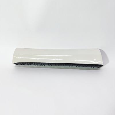 Накладка подножки правая FOTON 1039 1049 1069 Е3 (белый) (1B18084500008)