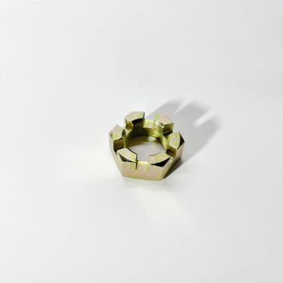 Гайка фланца ведущей шестерни редуктора FOTON 1128 S120 (240205408)