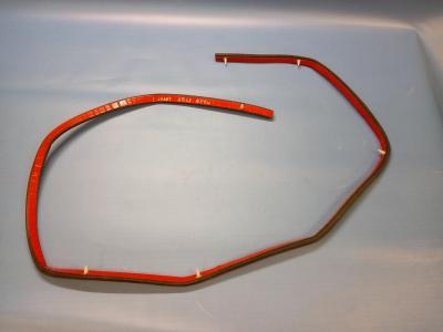 Уплотнитель дверной арки левый FOTON 1093 1099 1138 (1B24954100013)