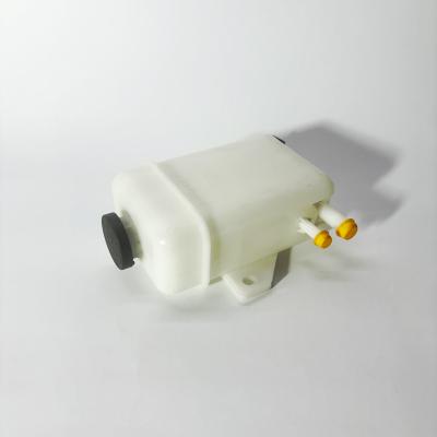 Бачок ГУР ISUZU NQR75 NQR71 NPR75 (BOSKET) (8973062170)