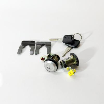 Личинка замка двери FOTON 1093 1099 (к-т L/R) (1B24961500091/92)