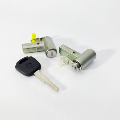 Личинка замка двери FOTON 1088 1108 1128 S85 S100 S120 (к-т L/R) (L1610150017A0)