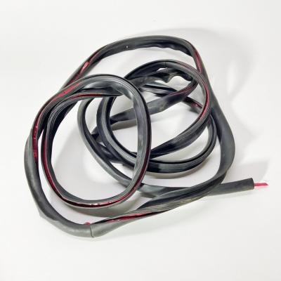 Уплотнитель лобового стекла наружный FAW 1041 (5206015-Q3)