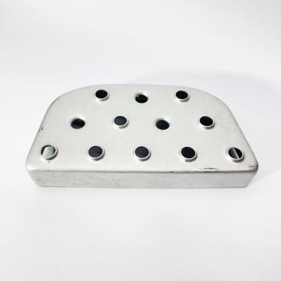 Накладка подножки левая FOTON 5122 (металл) (1B22084504003)