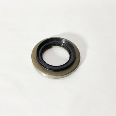 Сальник хвостовика заднего моста JAC N75 (60х103х13.5) (4205830010)  Сальник хвостовика заднего моста JAC N75 (60х103х13.5) (4205830010)