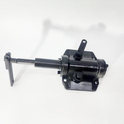 Крышка КПП FOTON 1093 (малая 4 болта) (КПП 1109317143002) (1109317143002-XG)