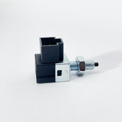 Датчик включения стоп-сигнала JAC N120 (H/О) (1635050U1050)