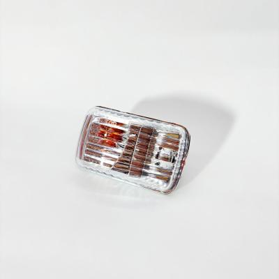 Повторитель поворота (на дверь) левый ISUZU NPR75 NLR85 NMR85 NQR90 FSR90 FVR34 (BOSKET)(8974101813)