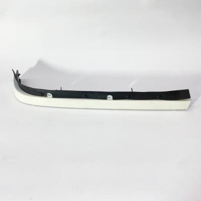 Накладка нижняя левая (ресничка) FAW 1041 (5301099-Q3)