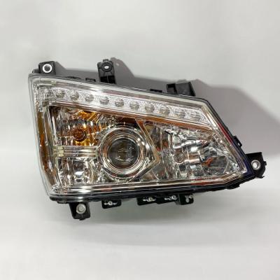 Фара передняя правая FOTON S085 1088 S100 1108 S120 1128 (L1371010200A0)