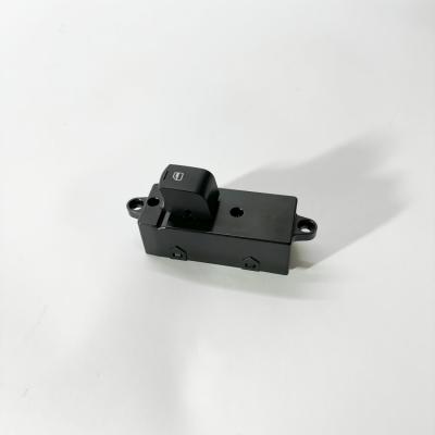 Блок выключателей стеклоподъемника правый DONGFENG C120N/L (3750740-G01202B)