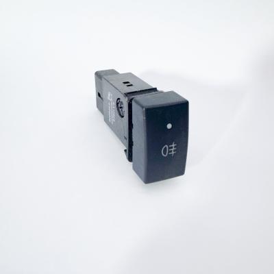 Выключатель (клавиша) противотуманных фар FOTON 1031 1039 1049С (1В18037300026)