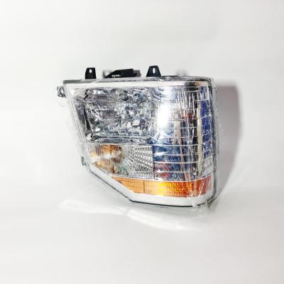 Фара передняя правая BAW 1044 Е3 33462 1065 33460 (12V) (рестайл) (015ВЕ-4121230)