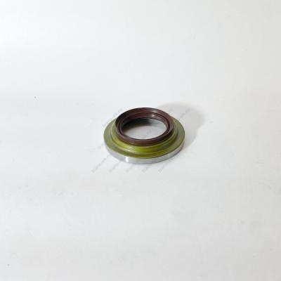 Сальник хвостовика заднего моста FOTON 1061 1069 1099 1093 (65х114х26) (оригинал) (2402204-HF17030)