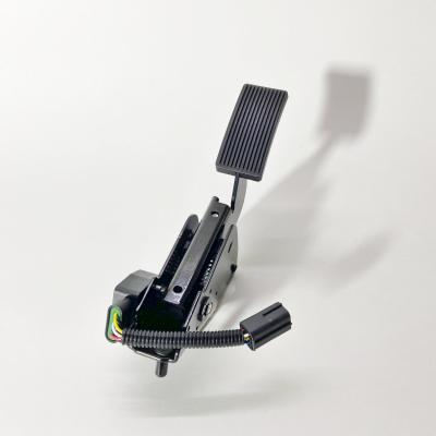 Педаль газа (акселератора) FOTON 1051 1061 (дв. Cummins ISF 3.8) (электронная) (1108111700002)