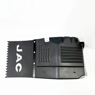 Брызговик кабины правый JAC N120 КОМПАС 12 (8403210LE094)