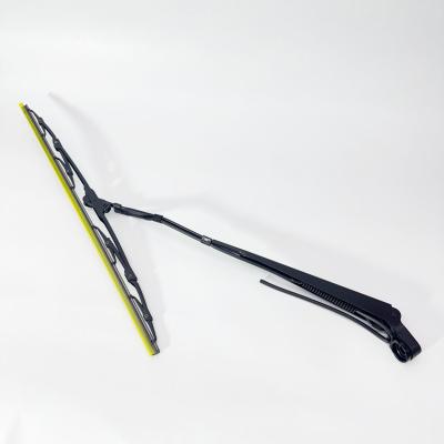 Рычаг стеклоочистителя правый JAC N75 N80 N120 (с щеткой) (5205040LE010)