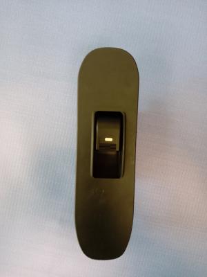 Блок выключателей стеклоподъемника правый FOTON 1031 1039 Aumark (12V) (1B18037320015)