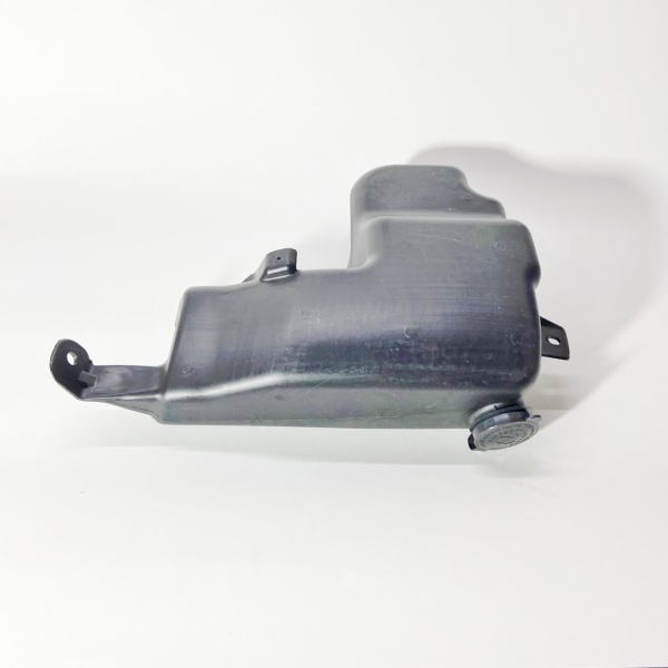 Бачок омывателя FOTON S120 1128 S100 1108 (с мотором 24V) (L1525020100A0)