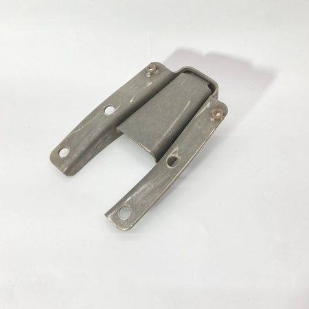 Кронштейн крепления амортизатора FOTON 1051 (1104328000490)