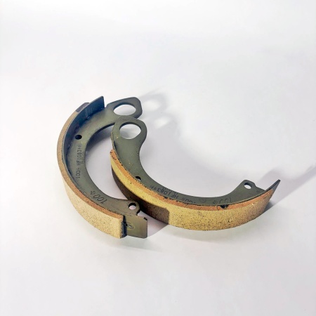 Колодки ручного (стояночного) тормоза FOTON 1069 (к-т 2шт) (HFC6782-3507030)