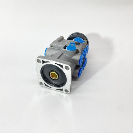 Кран тормозной подпедальный FOTON 1093 (1418335500001)