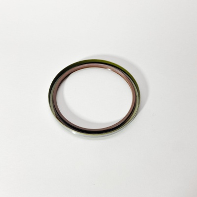 Сальник ступицы задней внутренний FOTON 1061 1069 1093 1099 HINO 300 Ш/К 500 (127х147х11)