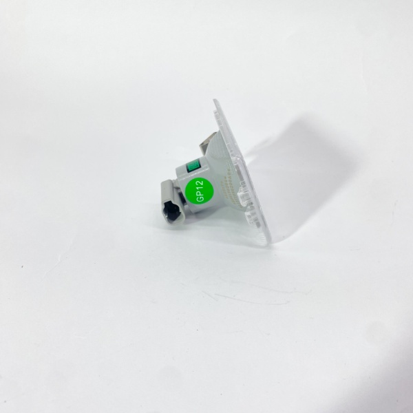 Плафон подсветки правой подножки FOTON 1128 S120 (L1371080200A0)