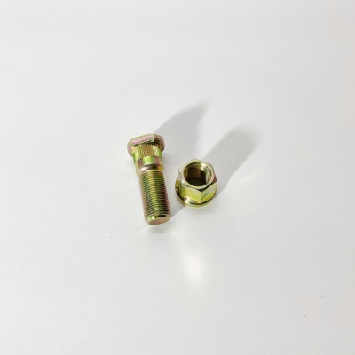 Шпилька переднего колеса правая FOTON 1039 (в сборе) (3103210-HF324FTL)