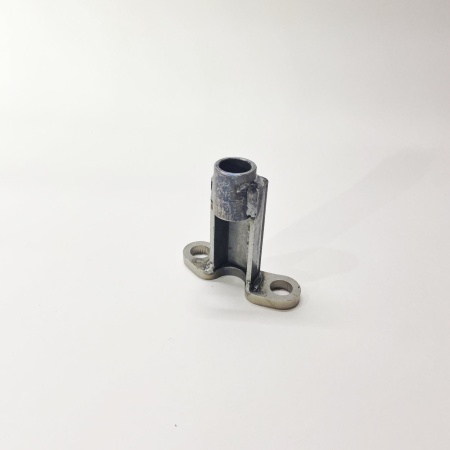 Кронштейн датчика ABS FOTON 1126 1128 S120 (QT385D432-3550110)