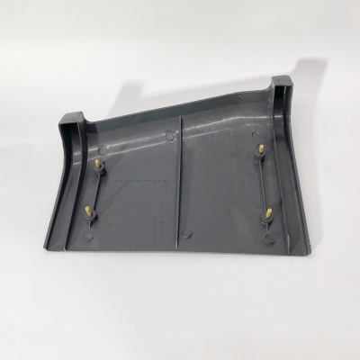 Уголок наружный передний левый (накладка пластик) ТАТА 613 Е3 (274781100182)