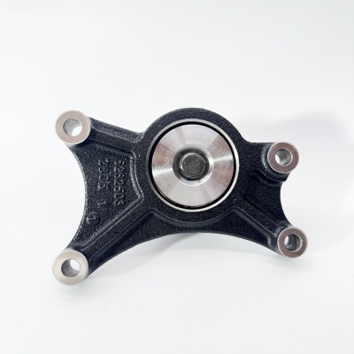 Кронштейн шкива вентилятора FOTON 1039 Е4 Tunland (дв. Cummins ISF 2.8) (5262503)