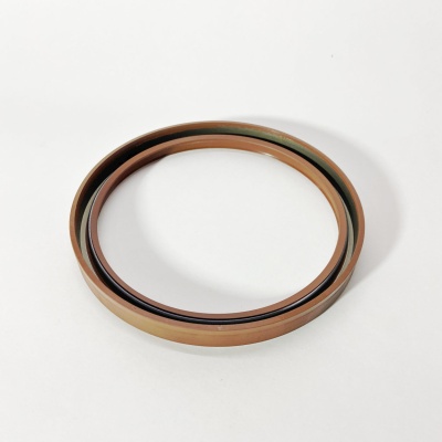 Сальник коленвала задний FOTON 1051 1061 1128 (дв.Cummins ISF 3.8, ISBe, ISLe, GSL, 4BT) (SE00120)