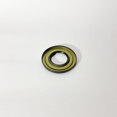 Сальник ступицы задней наружный MMC FUSO CANTER FE85D (дв. 4M50 E3) (56х114х10) (MB01S012B, MB308966