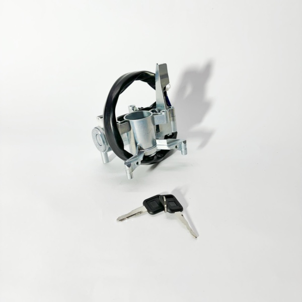 Замок зажигания ISUZU NQR71 NQR75 (в сборе с контактной группой) (BOSKET) (8971703640)