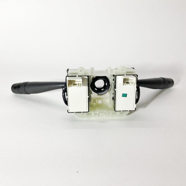 Переключатель подрулевой FOTON 1126 1128 S120 (L1373010003A0)