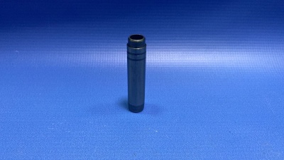 Втулка направляющая выпускного клапана ТАТА 613 Е2 Е3 407 (253405153415)