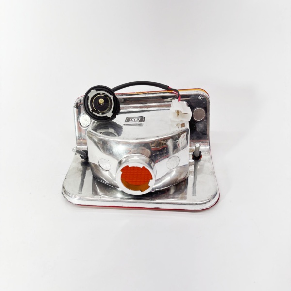 Указатель поворота правый ТАТА 613 Е2 Е3 (264154400136)