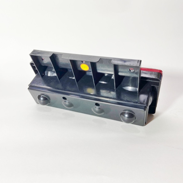 Фонарь задний левый FOTON 1041 1049А 1051 1061 1069 1089 (24V) (1B18037200011)