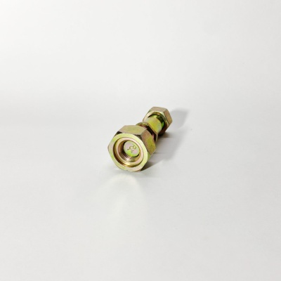 Шпилька переднего колеса правая JAC N75 (+2 гайки) (3103224E4AA-ZH)