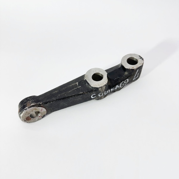 Рычаг поворотного кулака левый (сошка) FOTON 1069 (1106930000009)