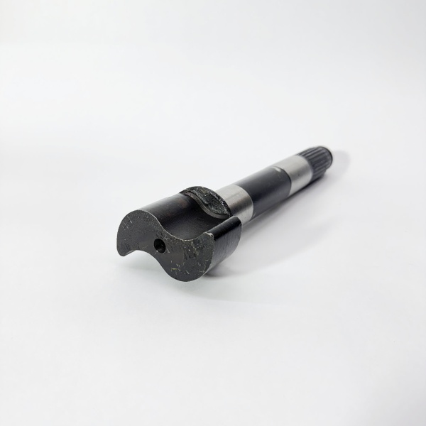 Вал разжимного кулака тормозного механизма (переднее правое колесо) ТАТА 613 Е2 Е3 (264142105105)