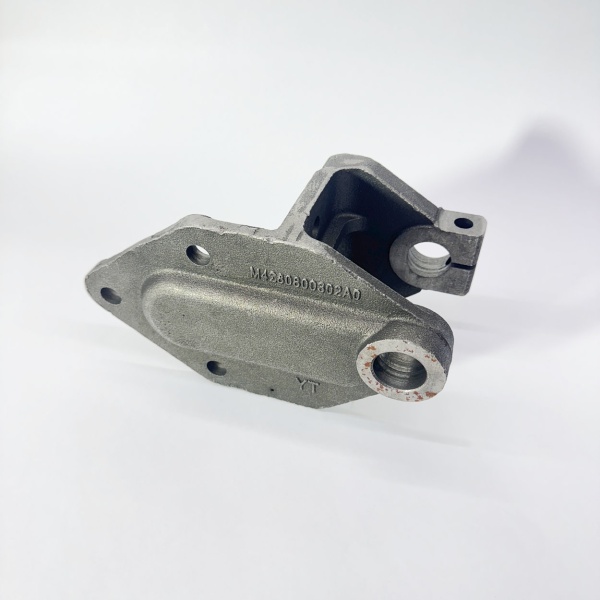 Кронштейн рессоры передней (передний левый) FOTON 1126 (M4280800302A0)