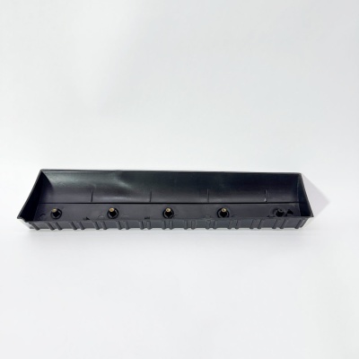 Накладка подножки правая FOTON 1039 1049 1069 Е3 (белый) (1B18084500008)