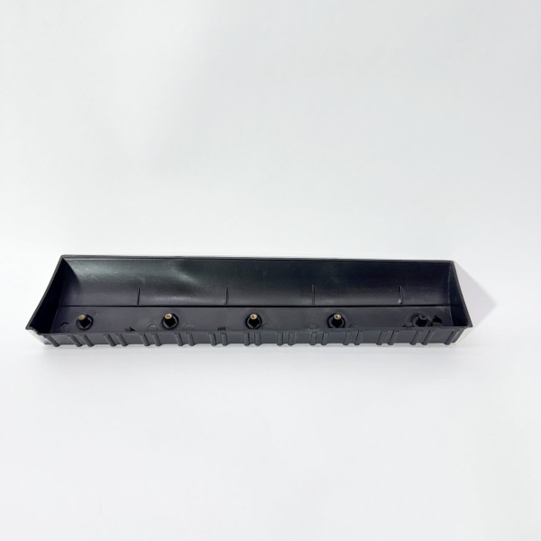 Накладка подножки правая FOTON 1039 1049 1069 Е3 (белый) (1B18084500008)