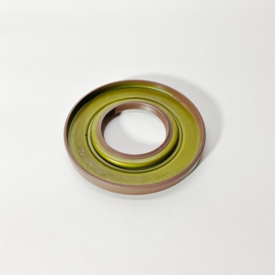 Сальник ступицы задней наружный FOTON 1089 1113 1108 S100 (60х124х14) (2400009-HF18040FT)