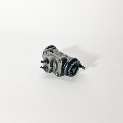 Цилиндр тормозной заднего колеса задний левый FOTON 1041 1049А (без прокачки) (3502070-HF15015FTF)