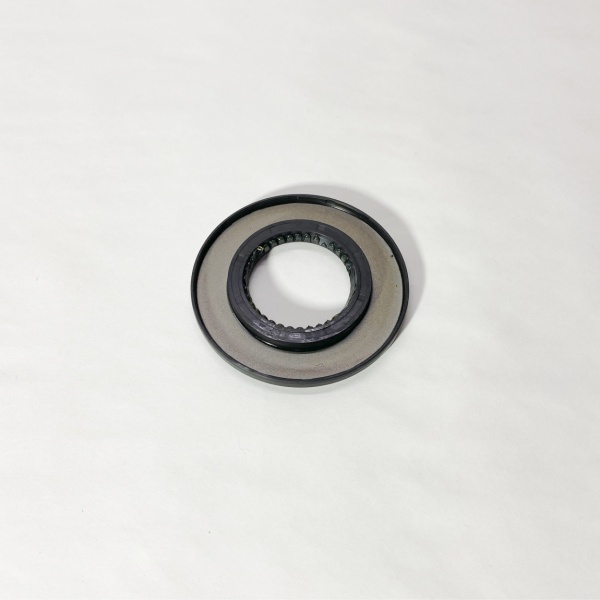 Сальник ступицы задней наружный ISUZU NQR71 NQR75 NQR90 NPR75 FOTON 1051 (49х100х8) (BOSKET)