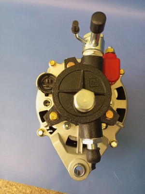 Генератор FOTON 1031 1039 1049С (в сборе с насосом) (12V) (4FD-620100 E049362000065)