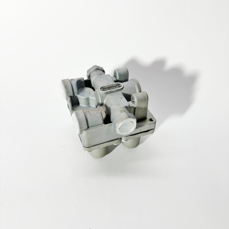 Клапан тормозной FOTON 1061 1069 1093 1099 1138 (4-х контурный) (1106635615001)